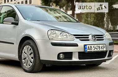 Хетчбек Volkswagen Golf 2008 в Вінниці