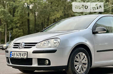 Хетчбек Volkswagen Golf 2008 в Вінниці