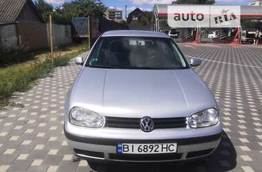 Хетчбек Volkswagen Golf 2000 в Полтаві