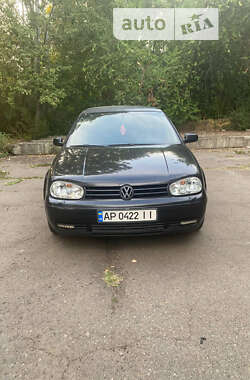 Хэтчбек Volkswagen Golf 2000 в Запорожье