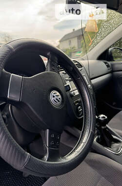 Универсал Volkswagen Golf 2007 в Перечине