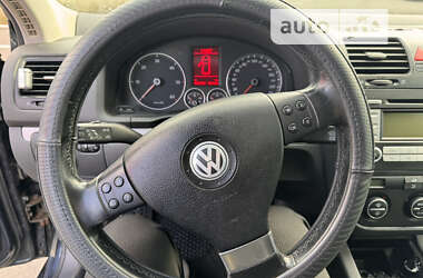 Универсал Volkswagen Golf 2007 в Перечине