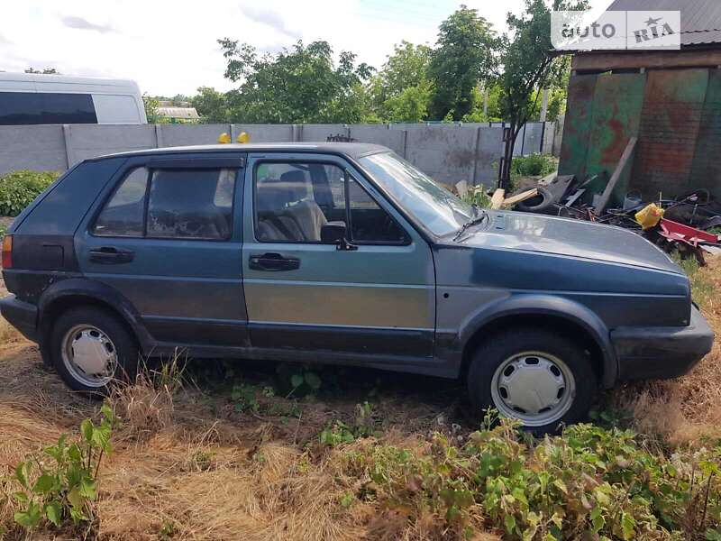 Хетчбек Volkswagen Golf 1985 в Звенигородці