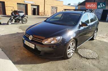 Универсал Volkswagen Golf 2010 в Чернигове