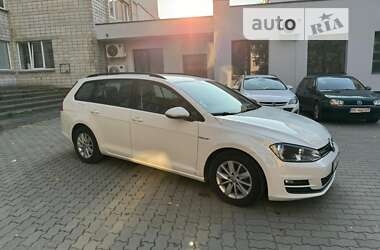 Универсал Volkswagen Golf 2014 в Львове