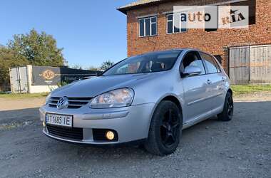 Хетчбек Volkswagen Golf 2007 в Надвірній