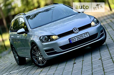 Універсал Volkswagen Golf 2014 в Трускавці