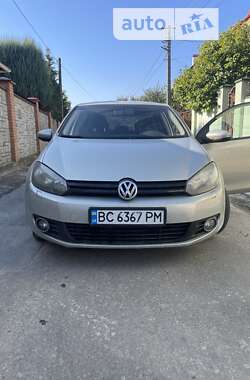 Хэтчбек Volkswagen Golf 2011 в Львове