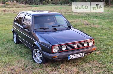 Хетчбек Volkswagen Golf 1985 в Рівному