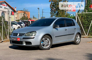 Хетчбек Volkswagen Golf 2005 в Вінниці