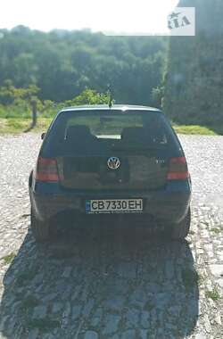 Хэтчбек Volkswagen Golf 2001 в Хотине