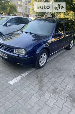 Універсал Volkswagen Golf 2002 в Ковелі