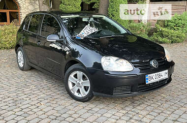 Хэтчбек Volkswagen Golf 2007 в Ровно