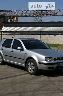 Хетчбек Volkswagen Golf 2000 в Києві