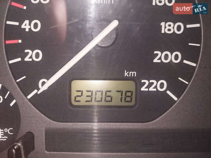 Універсал Volkswagen Golf 1998 в Хмельницькому