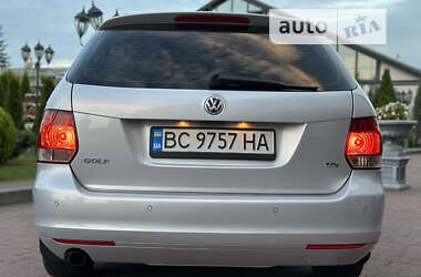 Універсал Volkswagen Golf 2013 в Стрию