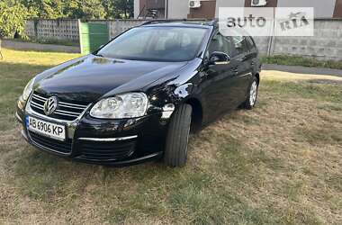 Універсал Volkswagen Golf 2009 в Києві