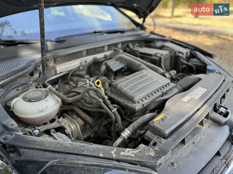 Хэтчбек Volkswagen Golf 2019 в Кропивницком