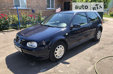 Хетчбек Volkswagen Golf 1999 в Києві