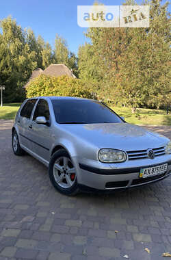 Хэтчбек Volkswagen Golf 2003 в Харькове