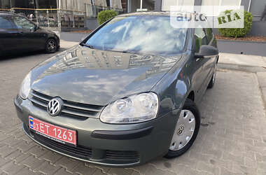 Хетчбек Volkswagen Golf 2006 в Луцьку