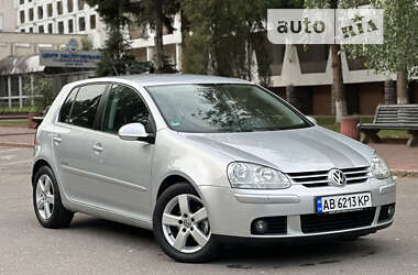 Хетчбек Volkswagen Golf 2008 в Вінниці