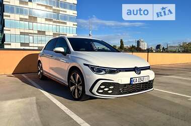 Хэтчбек Volkswagen Golf 2020 в Киеве