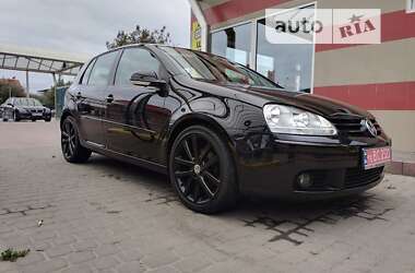 Хетчбек Volkswagen Golf 2009 в Рівному