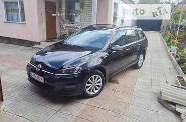 Универсал Volkswagen Golf 2016 в Кропивницком