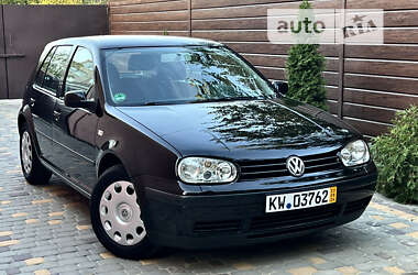 Хэтчбек Volkswagen Golf 2002 в Виннице