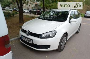 Універсал Volkswagen Golf 2013 в Чернігові