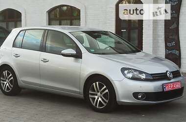 Хэтчбек Volkswagen Golf 2009 в Красилове