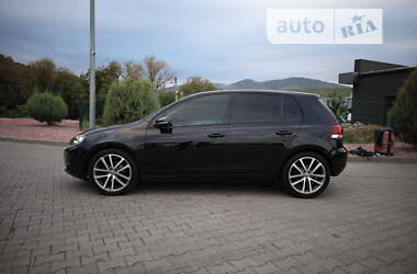 Хетчбек Volkswagen Golf 2009 в Мукачевому