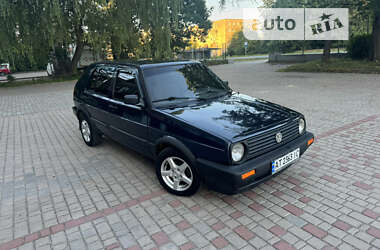 Хетчбек Volkswagen Golf 1991 в Долині