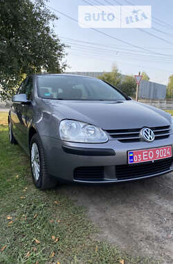 Хэтчбек Volkswagen Golf 2006 в Нежине