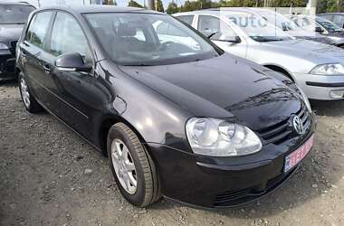 Хетчбек Volkswagen Golf 2005 в Луцьку