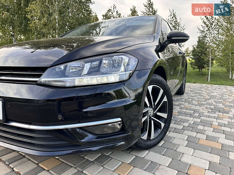 Універсал Volkswagen Golf 2019 в Одесі