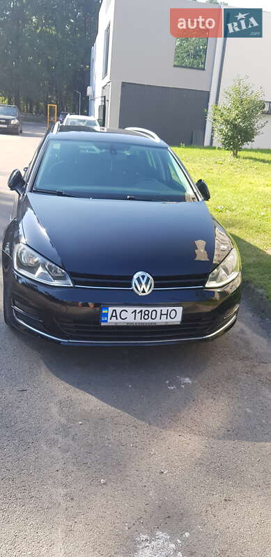 Універсал Volkswagen Golf 2015 в Луцьку