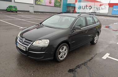 Универсал Volkswagen Golf 2008 в Ровно