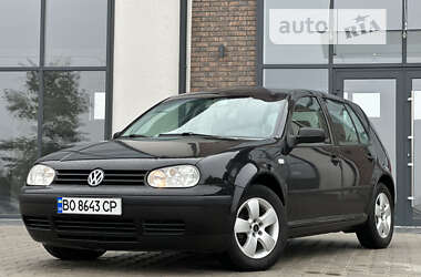 Хетчбек Volkswagen Golf 2000 в Тернополі