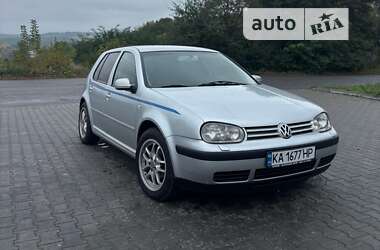 Хэтчбек Volkswagen Golf 2000 в Хмельницком