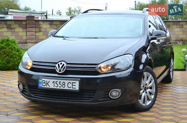 Универсал Volkswagen Golf 2011 в Сарнах