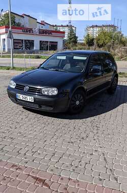 Хетчбек Volkswagen Golf 2002 в Івано-Франківську