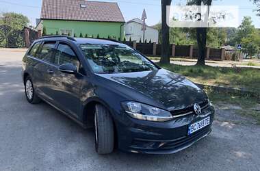 Универсал Volkswagen Golf 2019 в Золочеве