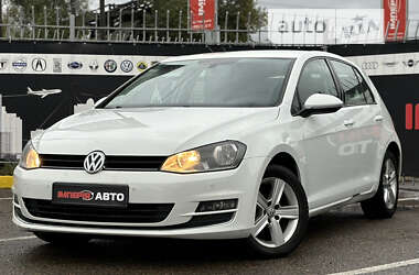 Хетчбек Volkswagen Golf 2013 в Києві