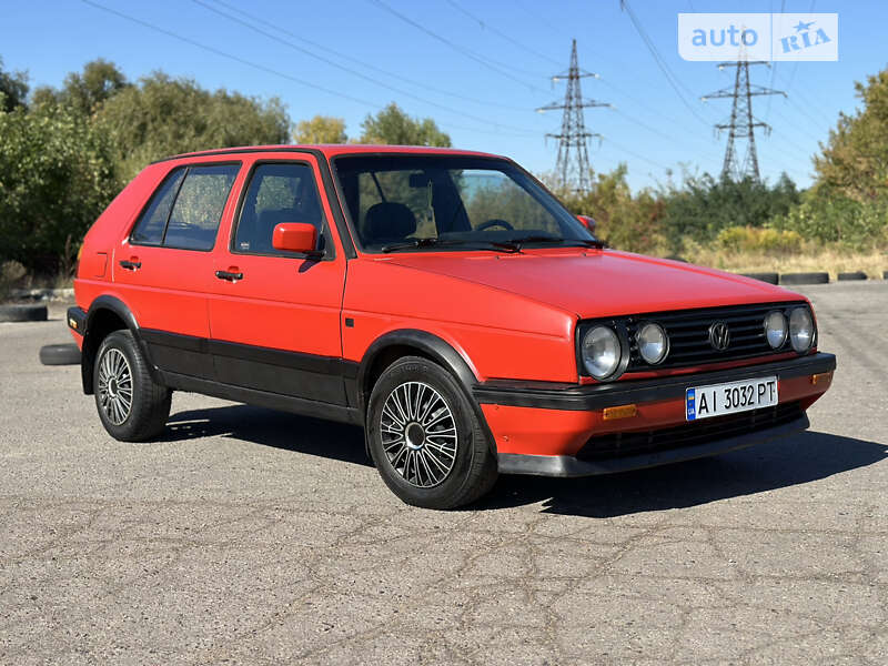 Хетчбек Volkswagen Golf 1988 в Полтаві