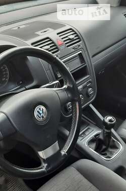 Хетчбек Volkswagen Golf 2009 в Києві