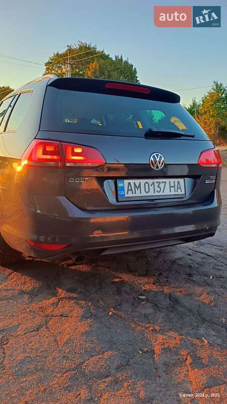 Універсал Volkswagen Golf 2016 в Тальному