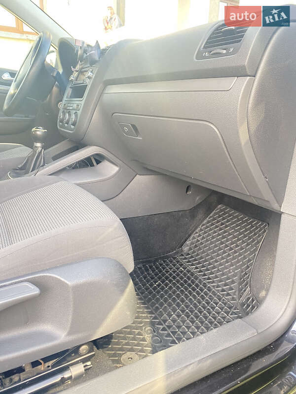 Універсал Volkswagen Golf 2008 в Івано-Франківську