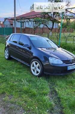 Хэтчбек Volkswagen Golf 2008 в Мукачево